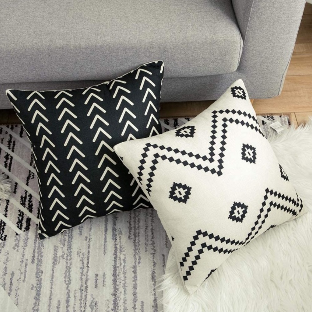 4 Decorative Throw Pillow Covers Rustic Farmhouse - Picture 3 of 6